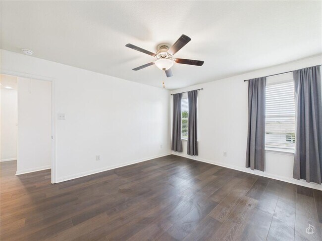 Building Photo - 1687 Twin Estates Dr