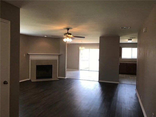 Building Photo - 8111 Colwick Ln