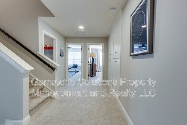 Building Photo - 1050 Nolencrest Dr