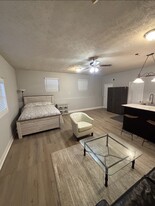 Building Photo - 1245 Whitney Pl