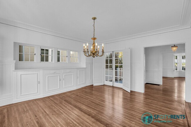 Building Photo - Forest Hill: Elegant Single Family Home