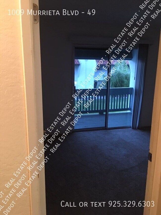 Building Photo - 1009 Murrieta Blvd
