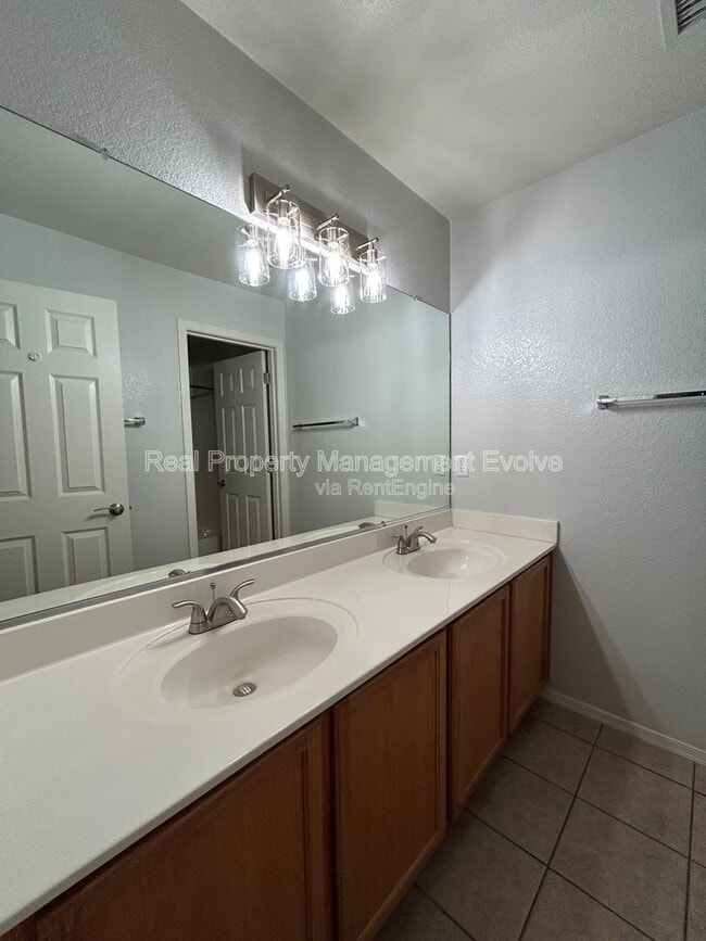 Building Photo - 16036 N 11th Ave