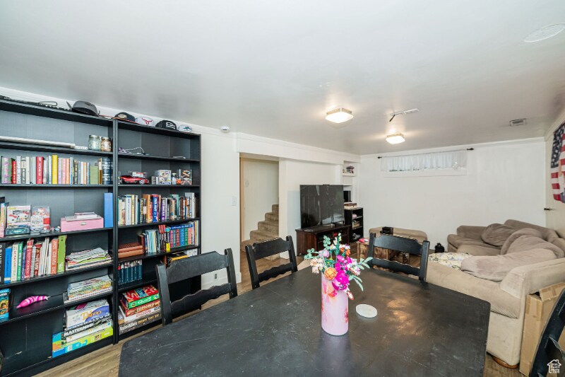 Building Photo - 1074 E 460 S St