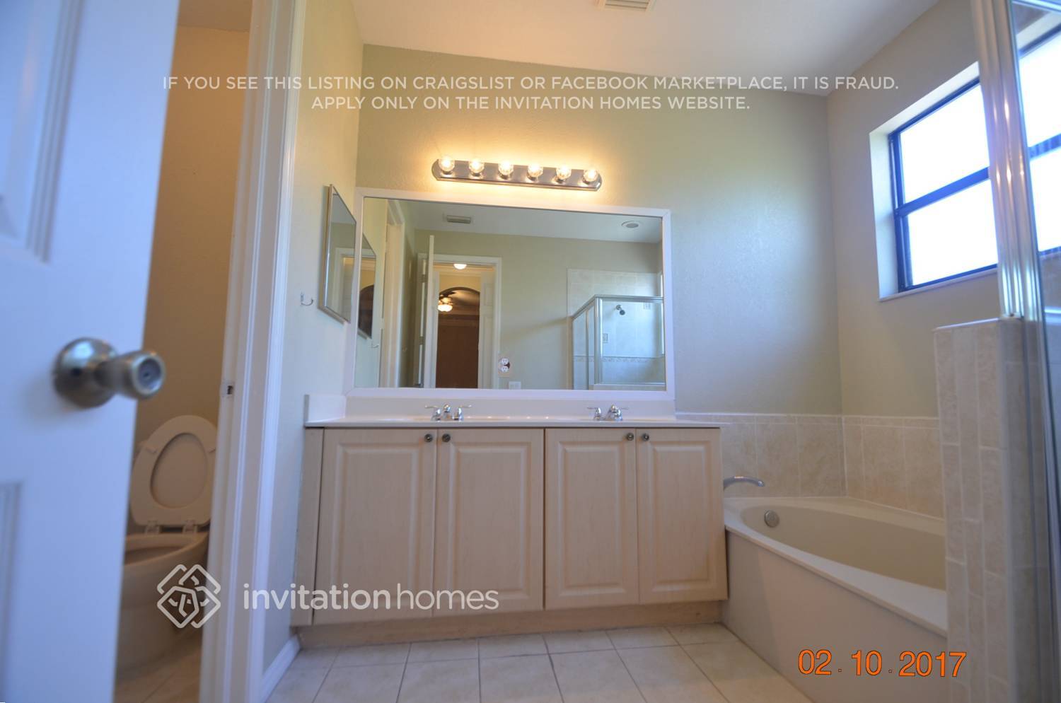 Building Photo - 8943 SW 228th Ln