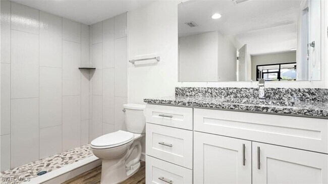 Building Photo - 17020 Golfside Cir