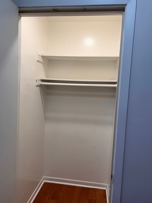 2nd Large Closet. Could be used as a panrty or linen closet. - 7220 Madison St