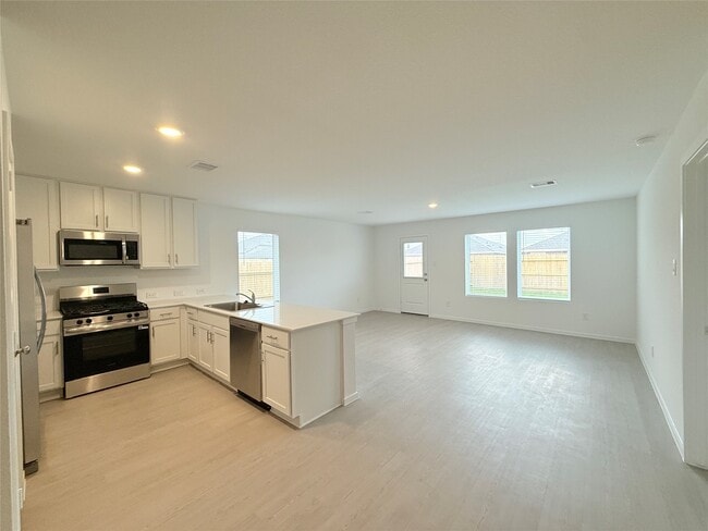 Building Photo - 29035 Great Flatland Trl