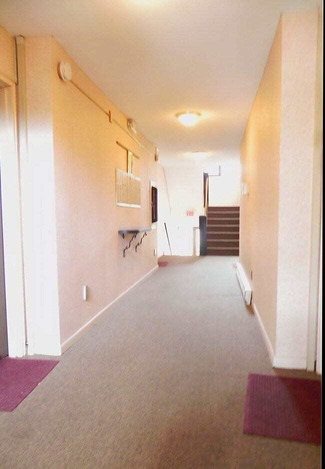 Building Photo - 466 Liberty St