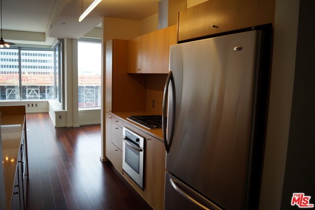 Building Photo - 1155 S Grand Ave