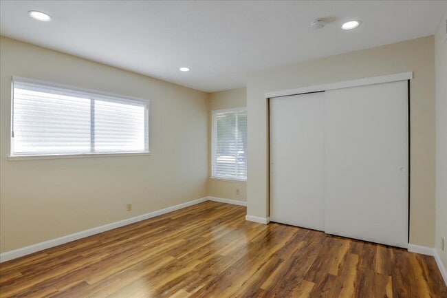 Building Photo - 2916 Biddleford Dr