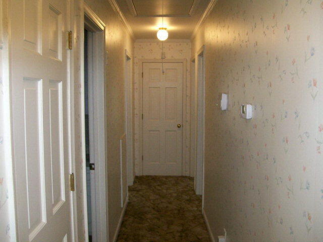 Building Photo - 715 Haile St