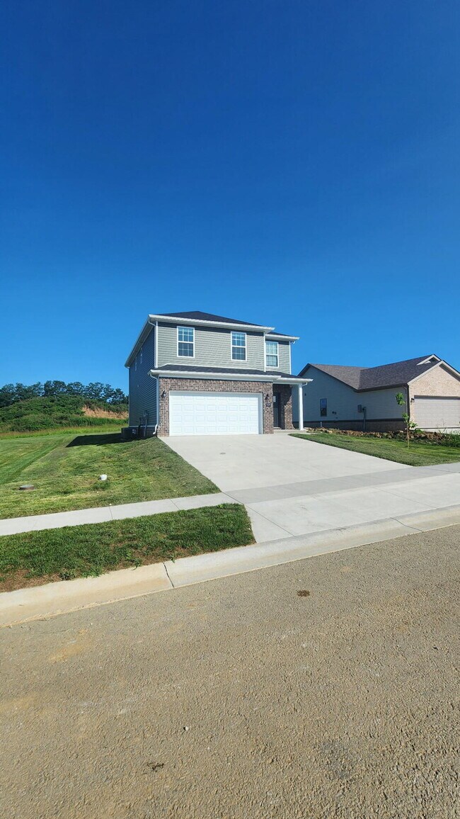 Building Photo - 929 Olympic Ct