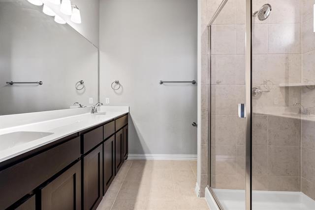 Building Photo - 3201 Solana Cir