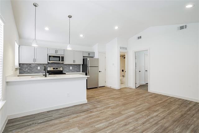 Building Photo - 523 N Ewing Ave