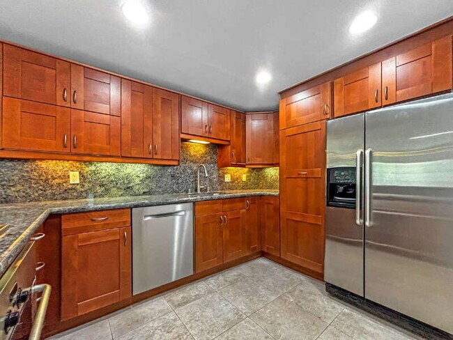 Building Photo - 7422 Seastar Dr