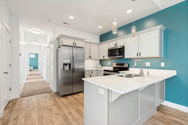 Building Photo - 12992 S Tortola Dr