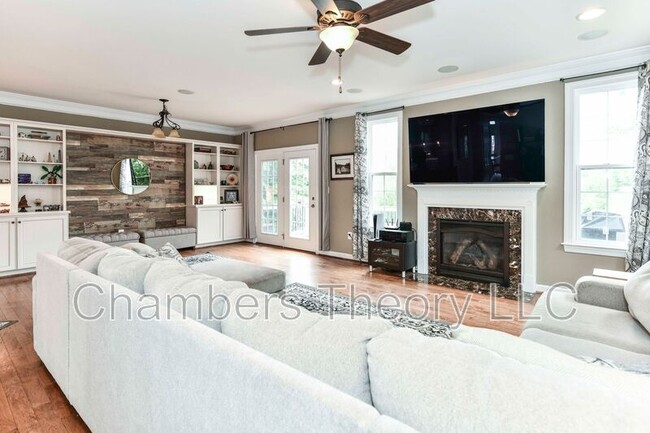 Building Photo - 1769 Moultrie Terrace NE