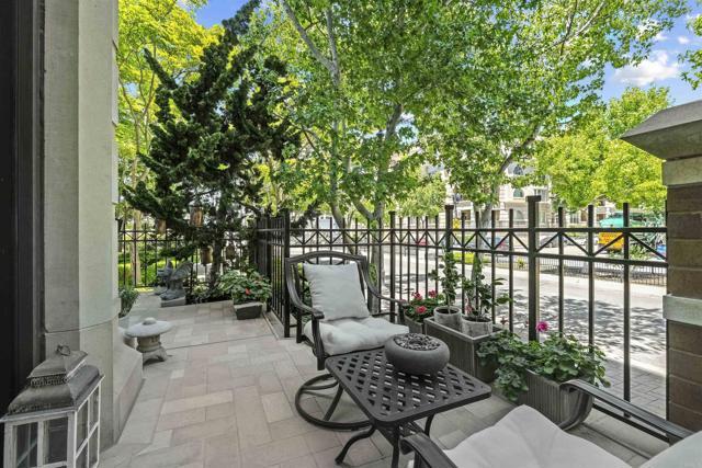 Building Photo - 500 W Harbor Dr