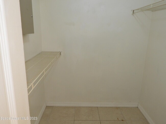 Building Photo - 1420 Denali St SE