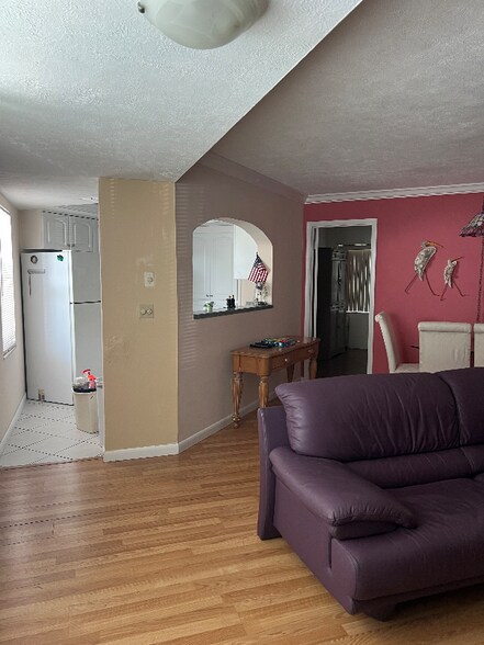 Building Photo - 3248 SE Aster Ln