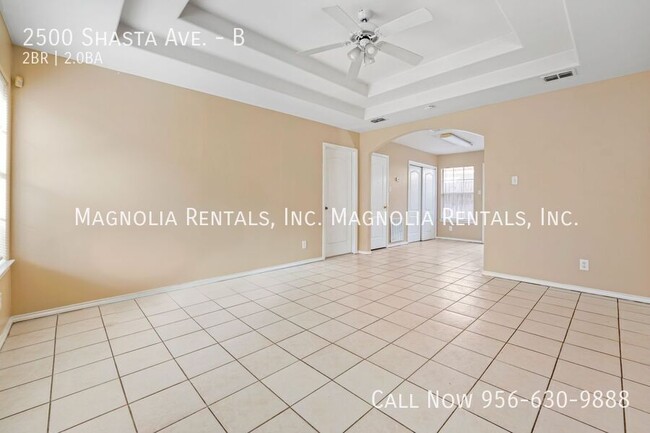 Building Photo - Cozy 2 Bedroom 2 Bath Apartment in McAllen