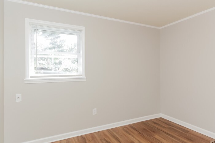 Building Photo - 3973 Maderia Dr NW