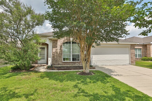 Building Photo - 24918 Oconee Dr