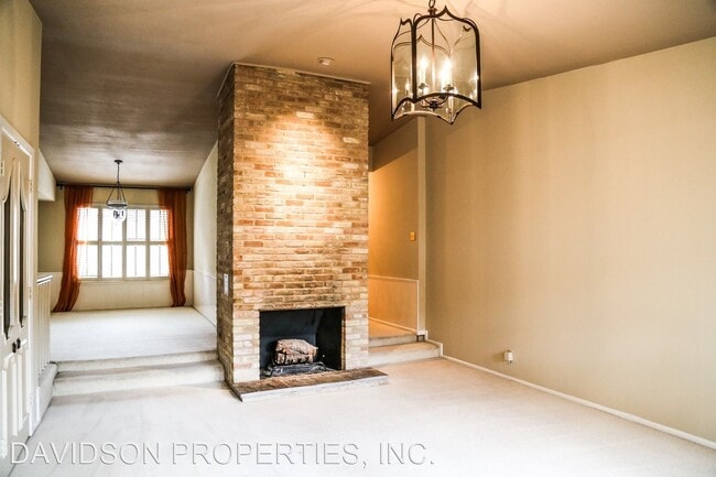 Building Photo - 2 br, 2.5 bath House - 16 Gallery Court