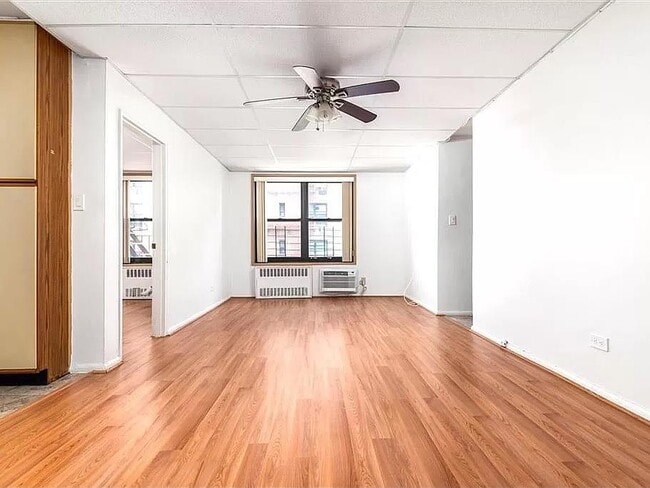 Building Photo - 877 Bay Ridge Ave