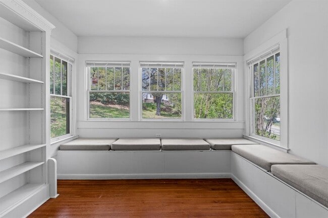 Building Photo - 1117 Enfield Rd