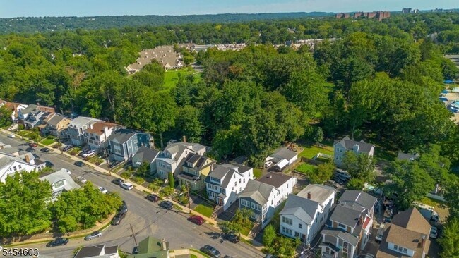 Building Photo - 17 Boyden Pkwy