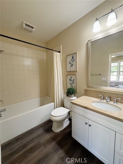 Building Photo - 68 Overbrook