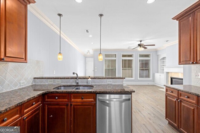 Building Photo - 10686 Austen Bend