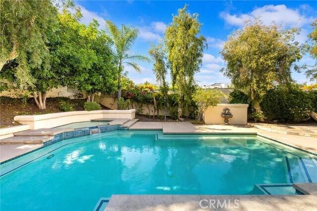 Building Photo - 779 Coral Tree Way