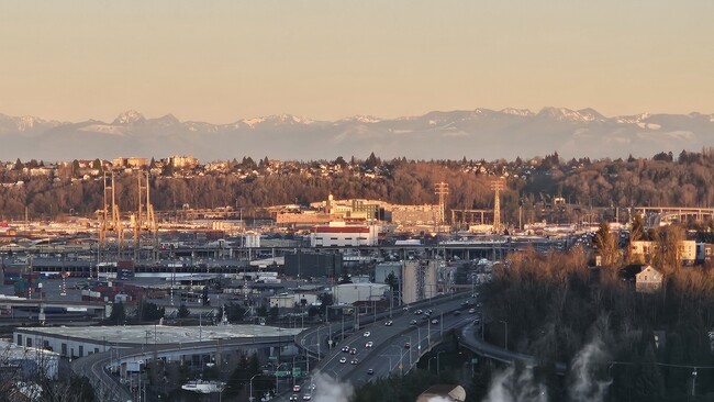 Building Photo - 3730 34th Ave SW