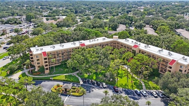 Building Photo - 3078 Eastland Blvd