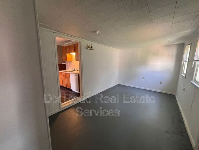 Building Photo - 1317 Bernice Ave