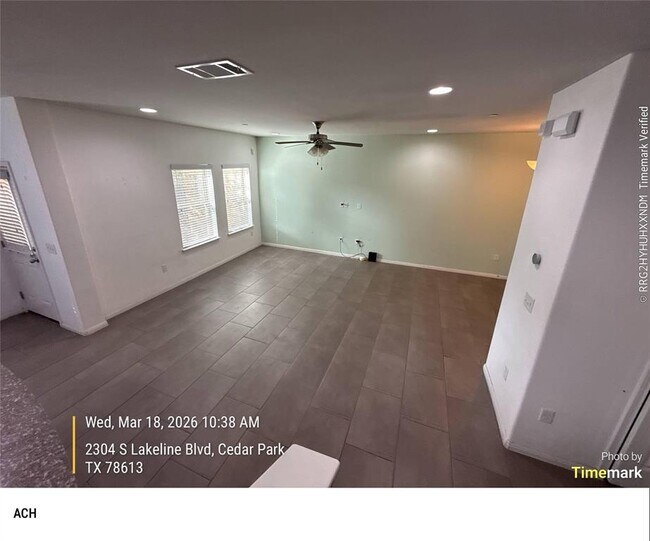 Building Photo - 2304 S Lakeline Blvd