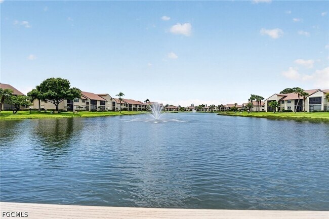 Building Photo - 8336 Charter Club Cir