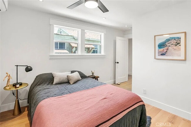 Building Photo - 3816 Goldwyn Terrace