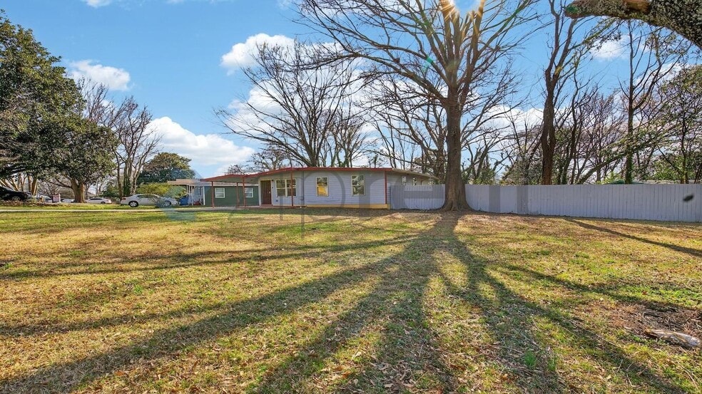 Building Photo - 1657 Thornton Pl SW