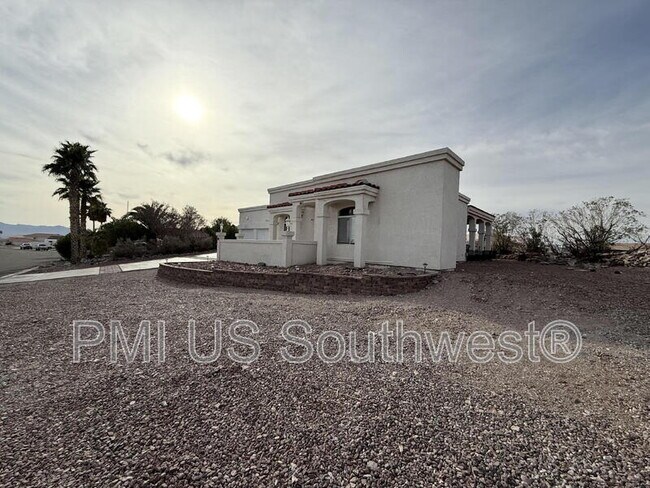 Building Photo - 3443 Sunbonnet Dr