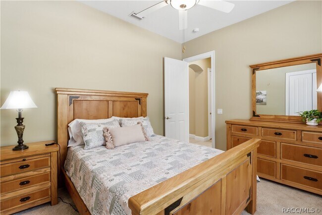 Building Photo - 3759 N Boxelder Way