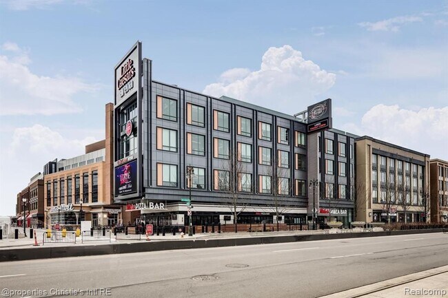 Building Photo - 66 Winder St