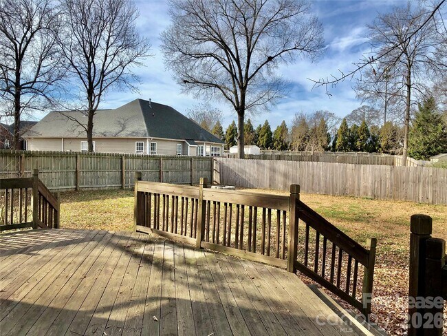 Building Photo - 3307 Creek Trail Rd