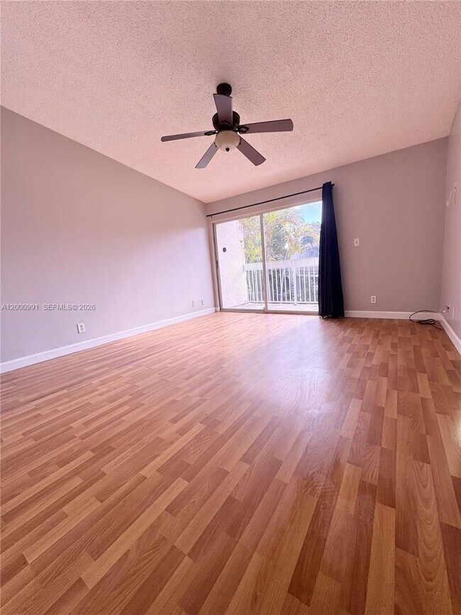 Building Photo - 4952 N Hemingway Cir