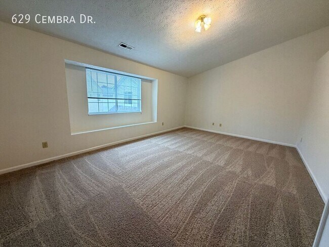 Building Photo - 629 Cembra Dr