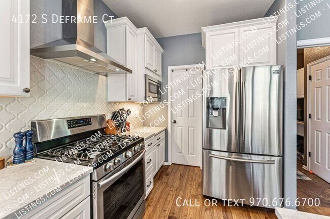 Building Photo - 4172 S Deframe Ct