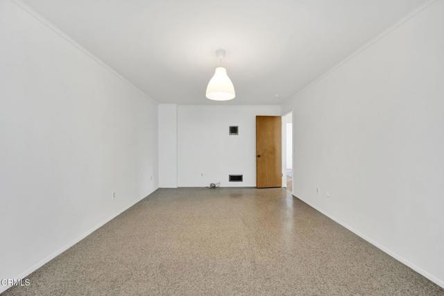 Building Photo - 1827 Oak Tree Dr